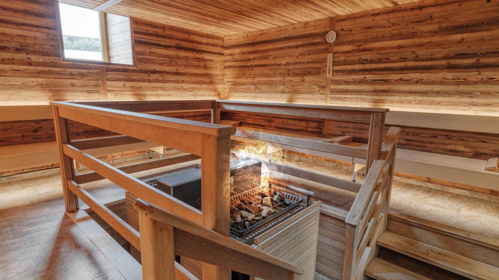 Aktiv- & Gesundheitsresort Das Gxund - Thermeneintritt Inklusive Bad Hofgastein Esterno foto