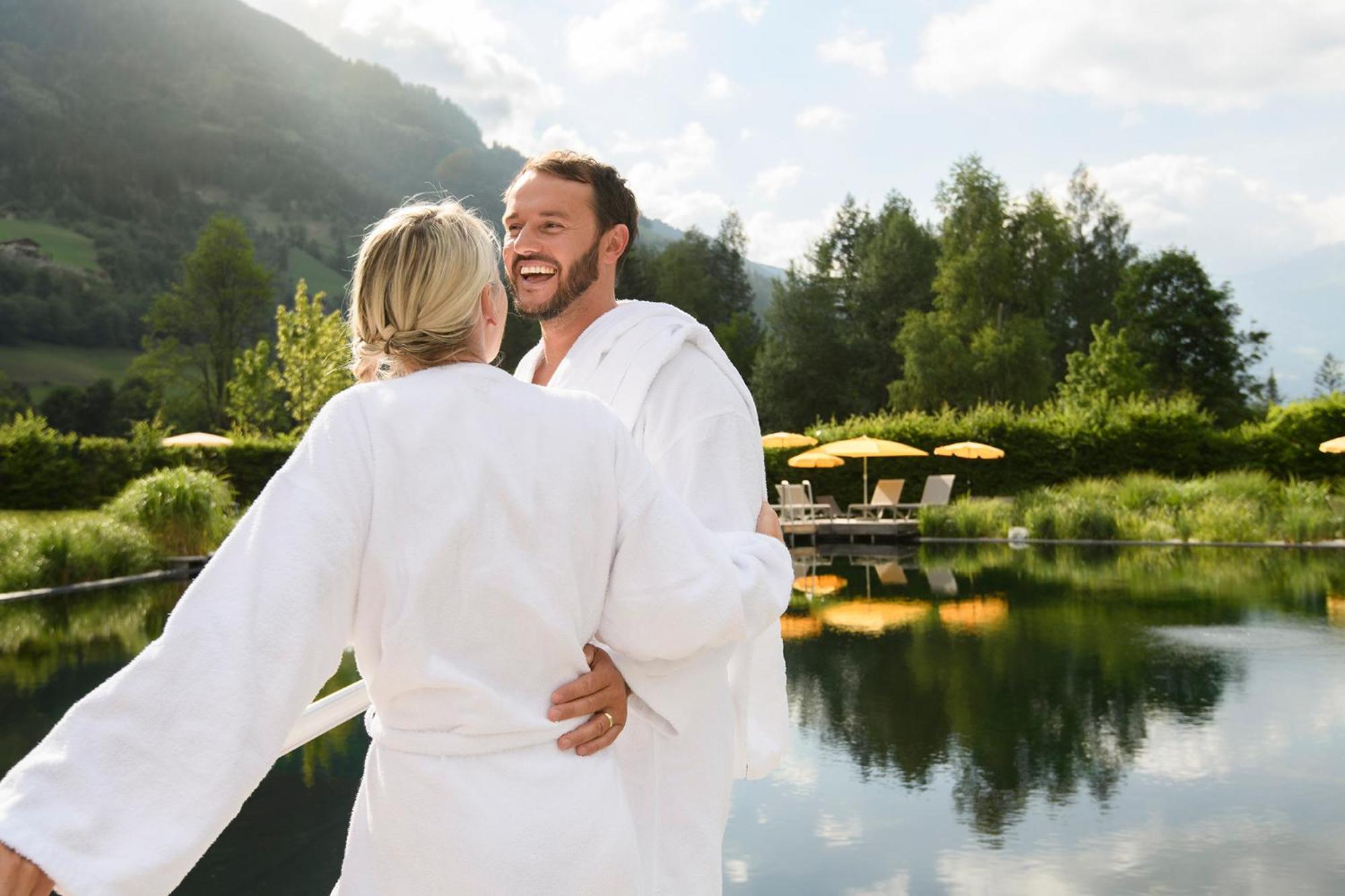Aktiv- & Gesundheitsresort Das Gxund - Thermeneintritt Inklusive Bad Hofgastein Esterno foto